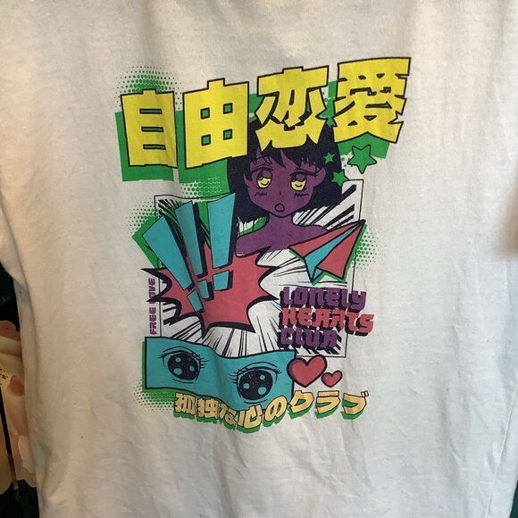 Brisco Anime Tee Shirt 🦄🦋😻🐸 - Picture 2 of 4